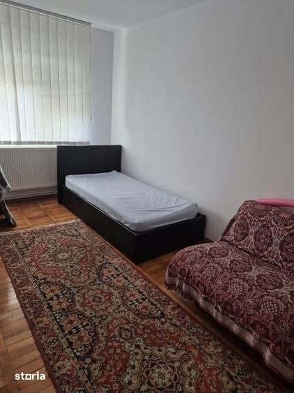Apartament cu 4 camere în Central