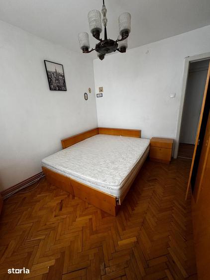Apartament cu 3 camere decomandat în Olimpia-Stadion
