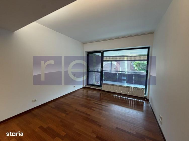 Apartament cu 3 camere în Nordului