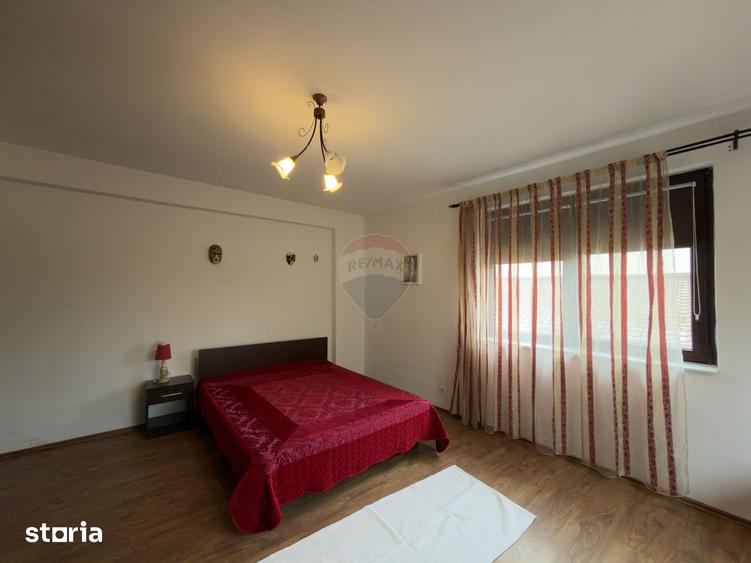 De inchiriat, casa 5 camere, zona Giulesti - 14