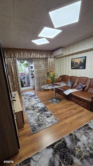 Apartament cu 3 camere semidecomandat în Tudor Vladimirescu
