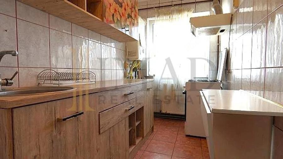 Apartament cu 2 camere în Micro 6