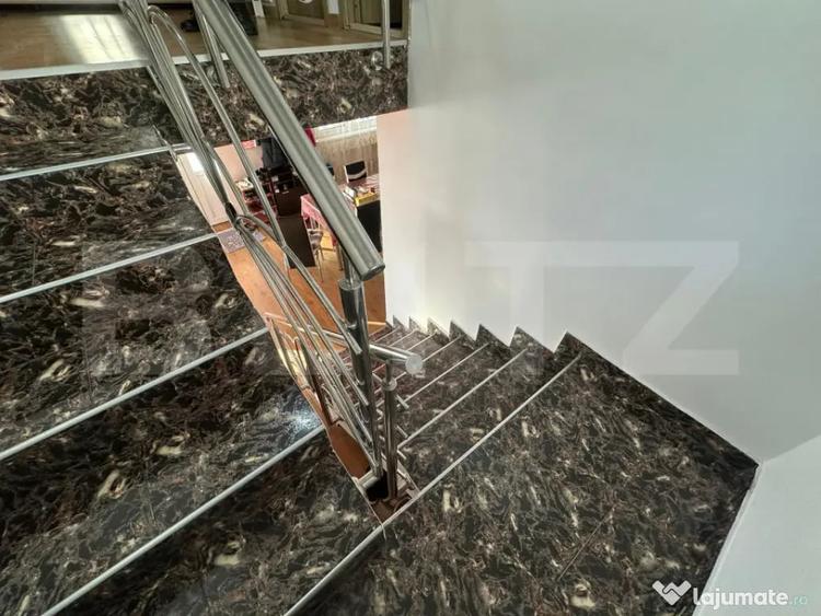 Casă cu 4 camere cu Teren 795 Mp în Central