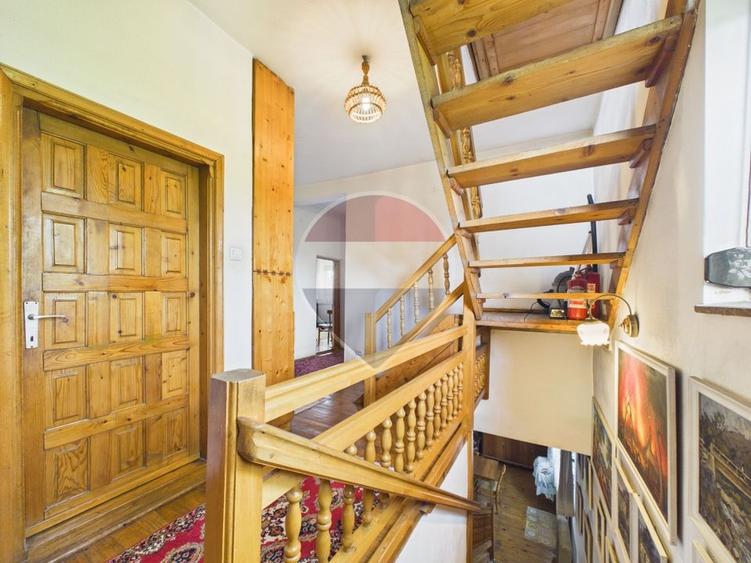 Casă individuală cu 5 camere cu Teren 3200 Mp în Chiajna