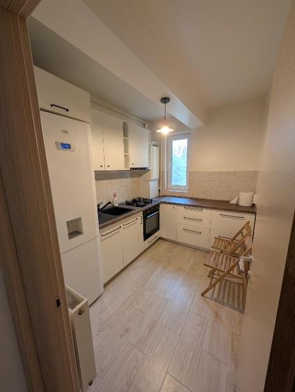 Apartament cu 2 camere decomandat, mobilat în Chitila