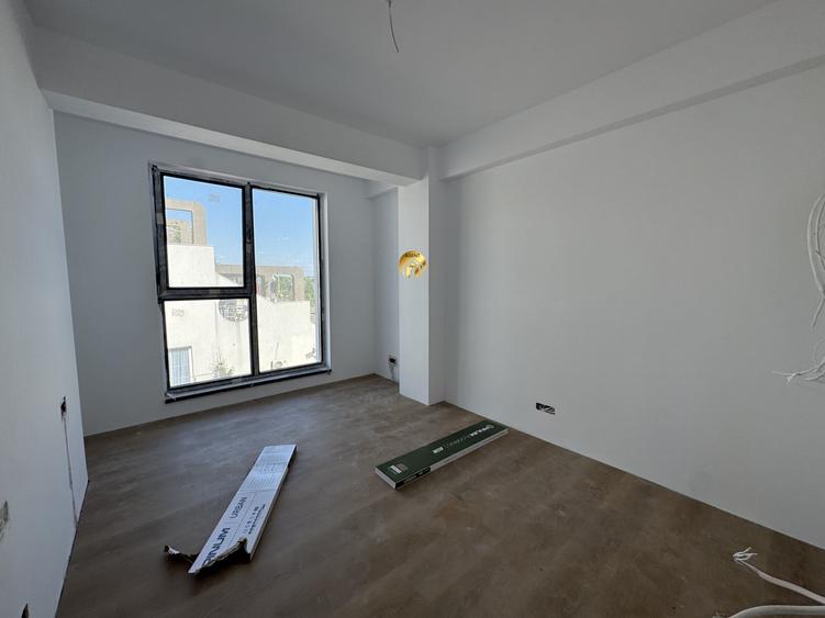 Apartament cu 3 camere în Otopeni