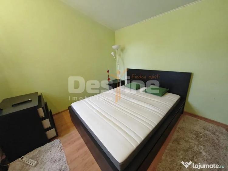 Casă cu 7 camere cu Teren 400 Mp în Nord