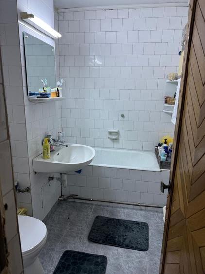 Vand apartament 3 camere, eraj 1, Alfa Pret negociabil - 2