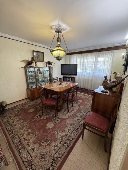 Apartament cu 2 camere decomandat în 9 Mai