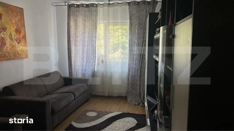 Apartament cu 2 camere decomandat în Nicolina