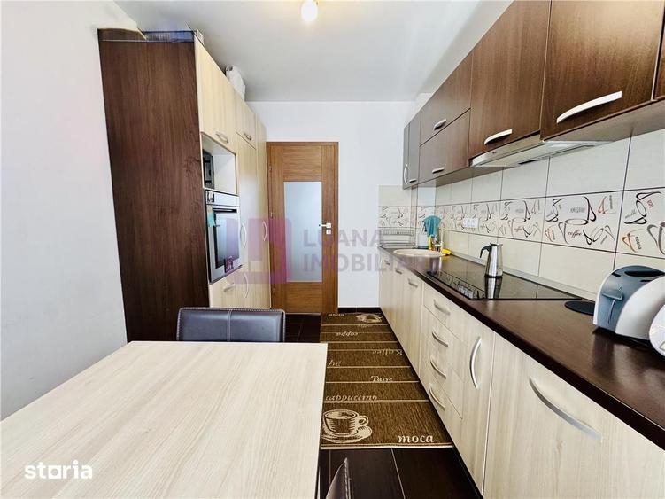 Apartament cu 3 camere decomandat în Ștrand
