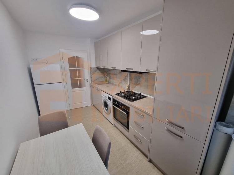 Apartament cu 2 camere decomandat, mobilat în Tomis II