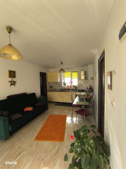 Casă cu 3 camere în Sânnicoară