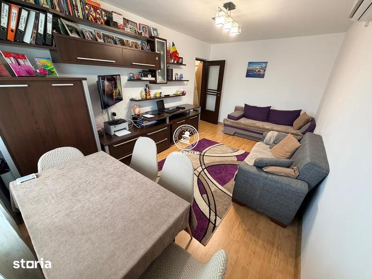 Apartament cu 3 camere decomandat, mobilat în Alexandru cel Bun