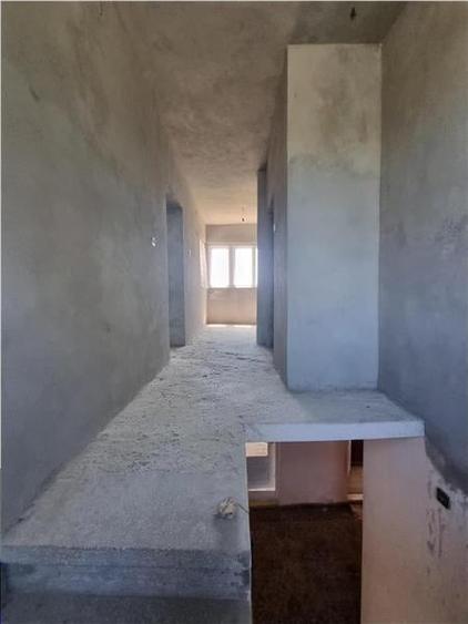 Casă individuală cu 5 camere cu Garaj în Blejoi