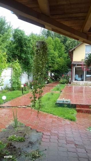 Casă cu 4 camere cu Teren 3077 Mp în Snagov
