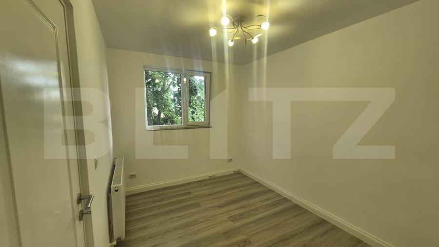 Apartament cu 2 camere de vanzare, 30.57 mp, Micro 14 - 5