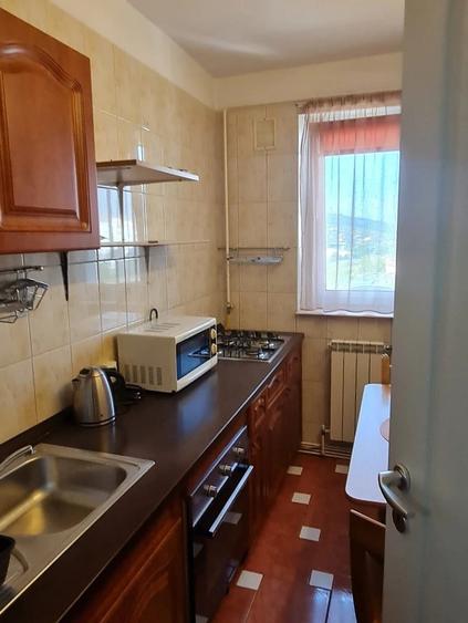 Apartament cu 2 camere decomandat în Milcov