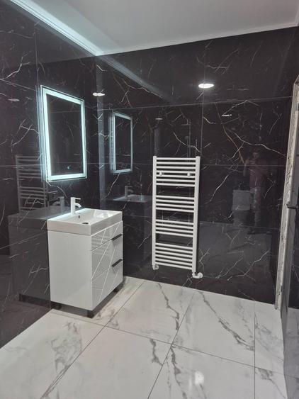 Casă cu 4 camere cu Teren 200 Mp în Est