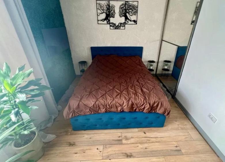 Apartament cu 2 camere semidecomandat în Florești