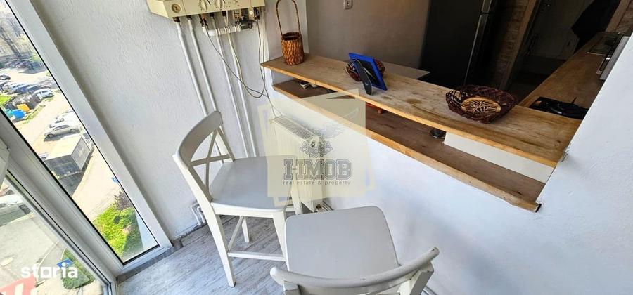 Apartament cu 2 camere decomandat în Mihai Viteazul