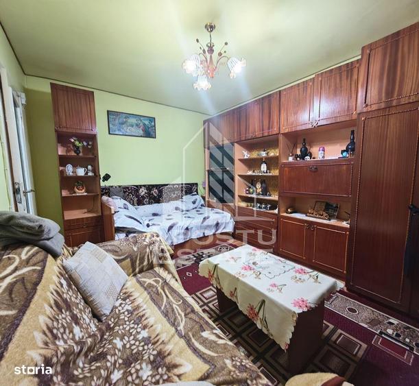 Garsonieră în Mehala