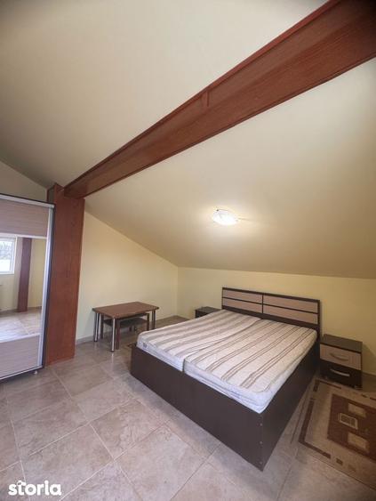 Apartament cu 3 camere, mobilat în Faleza Nord