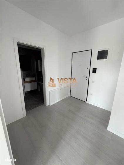 Apartament cu 3 camere în Tractorul