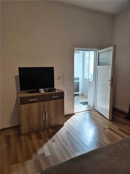 Garsonieră decomandată în Iosefin