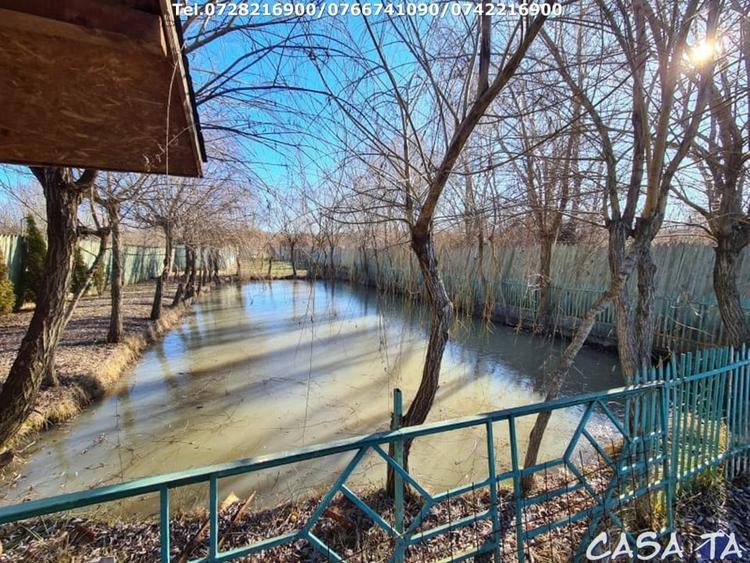 Casă individuală cu 5 camere cu Canalizare în Nord