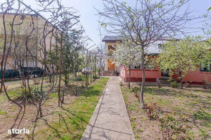 Casă cu 6 camere cu Canalizare în Periș