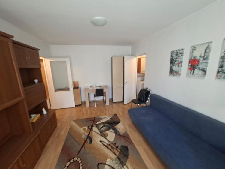 Apartament cu 2 camere semidecomandat în Metalurgie