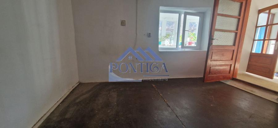 Casă individuală cu 4 camere cu Canalizare în Lumina