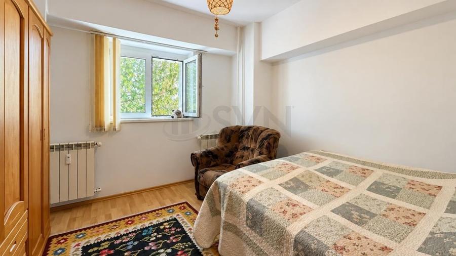 Apartament cu 4 camere decomandat, mobilat în Cișmigiu