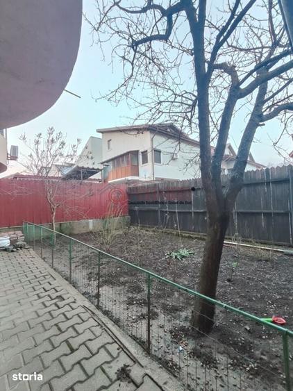 Casă cu 4 camere cu Teren 282 Mp în Apărătorii Patriei
