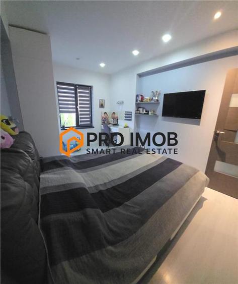 Apartament cu 3 camere decomandat, mobilat în Brăilei