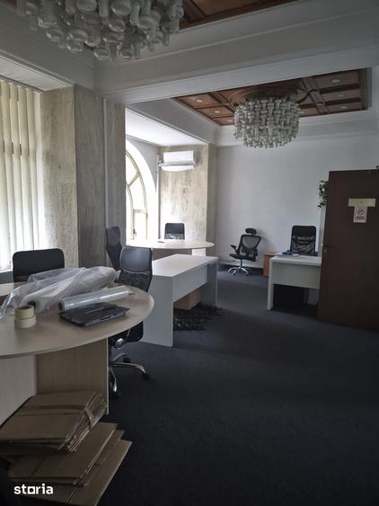 Blvd Unirii 11, spatiu com. si birouri , 625mp, parter si mezanin - 8