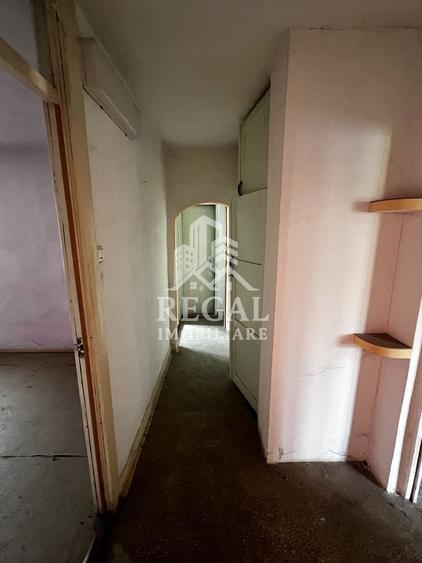 Apartament cu 4 camere în Central