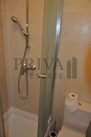 Apartament cu 3 camere decomandat, mobilat în Complex Studențesc