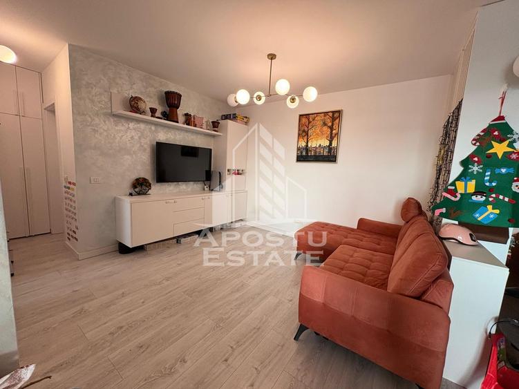 Apartament cu 2 camere semidecomandat, mobilat în Simion Bărnuțiu