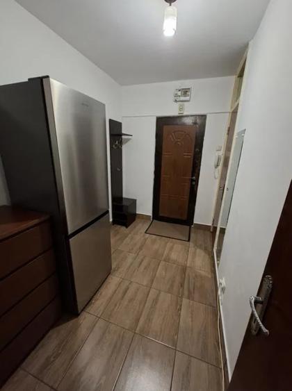 Garsonieră decomandată în Drumul Taberei