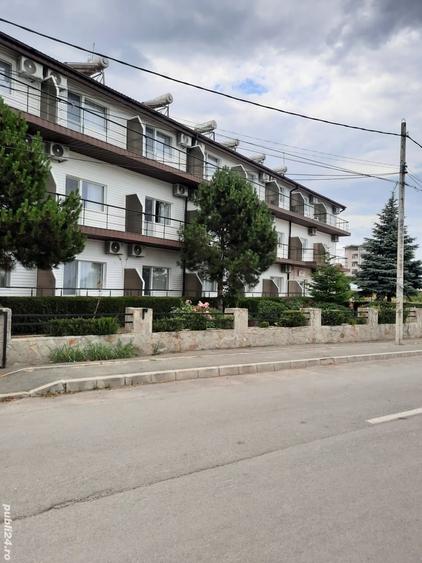 Casă cu 6 camere cu Teren 1200 Mp în Costinești