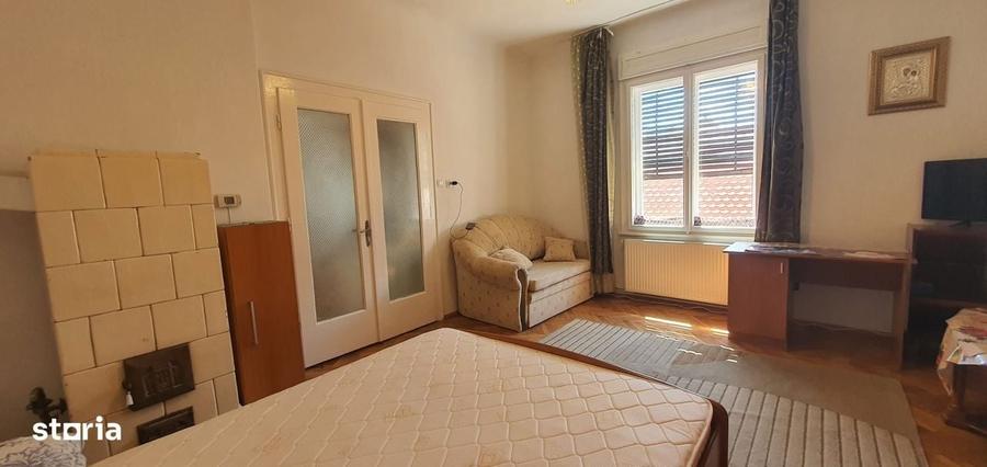 Apartament, - 18