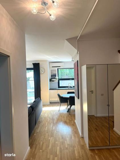 Casă cu 4 camere în Corbeanca