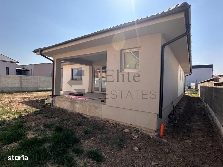 Casa de vanzare cu 4 camere in Sanmartin, Bihor - 8