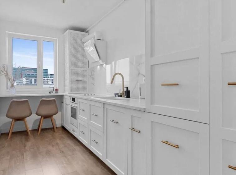 Apartament cu 2 camere decomandat, mobilat în Pipera