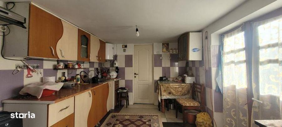 Casa noua din caramida, la cheie. Com Livezi . - 5