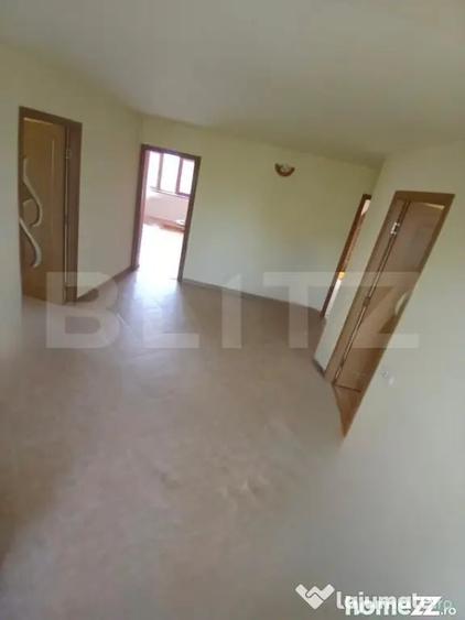 Casă cu 5 camere cu Teren 650 Mp în Sânpetru