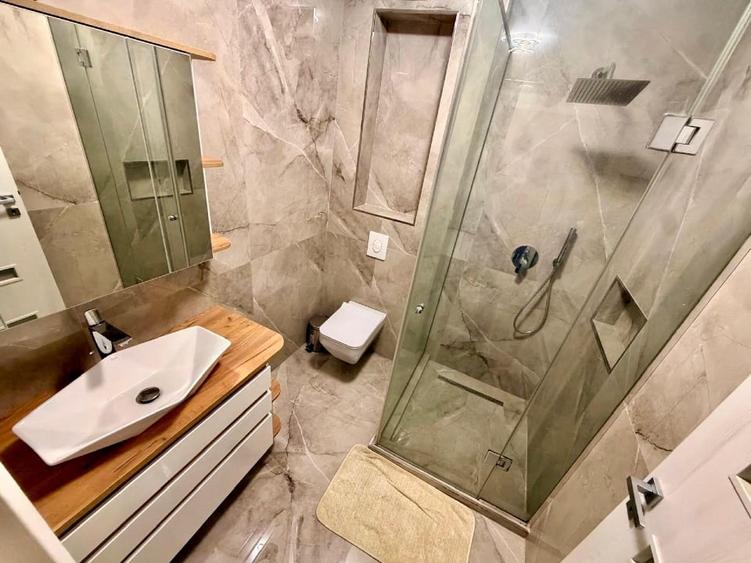 Casă cu 4 camere cu Canalizare în Berceni