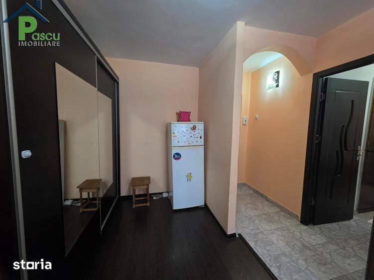 Apartament cu 2 camere decomandat, mobilat în Giurgiului